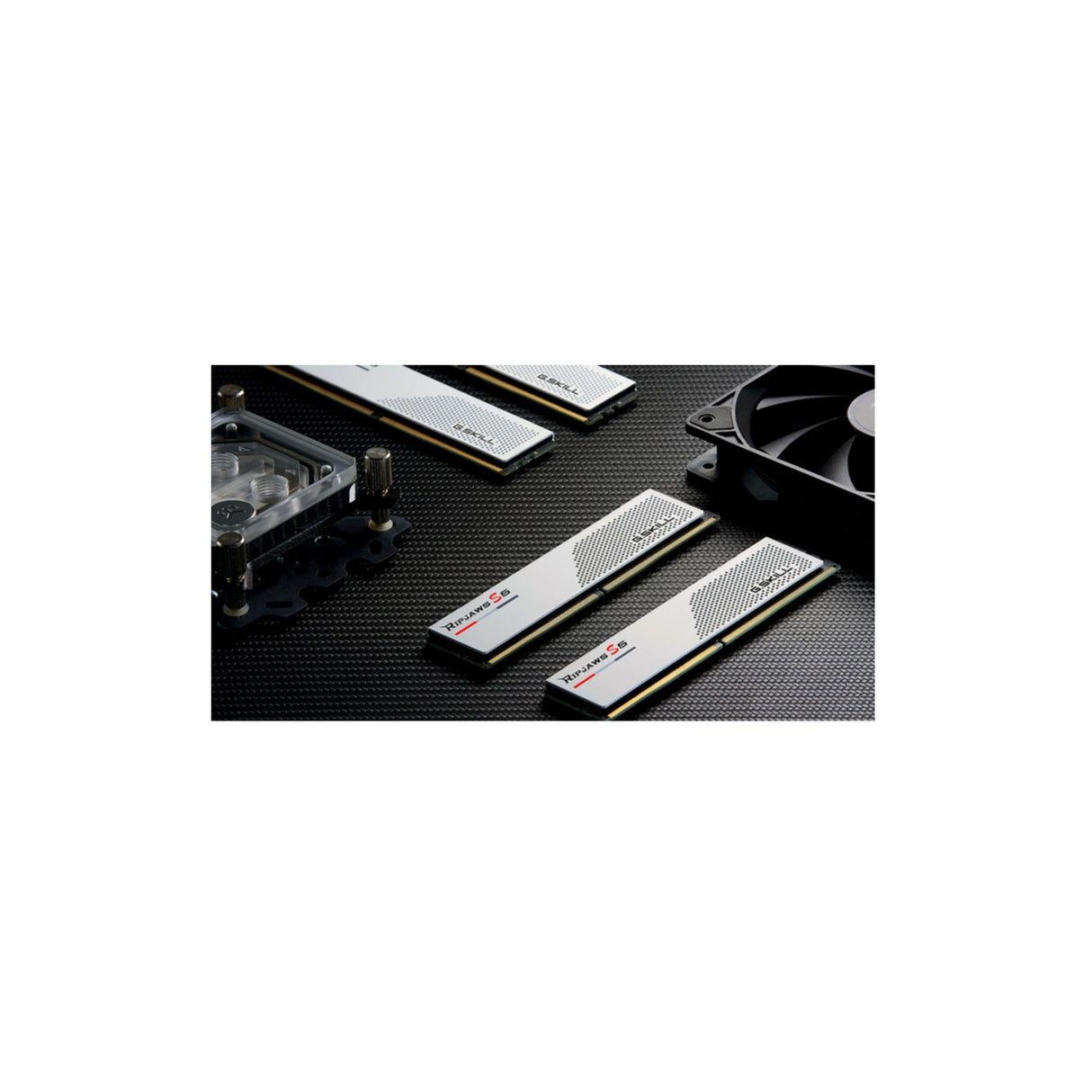 DDR5 32GB KIT 2x16GB PC 6000 G.Skill Ripjaws S5 F5-6000J3040F16GX2-RS5W