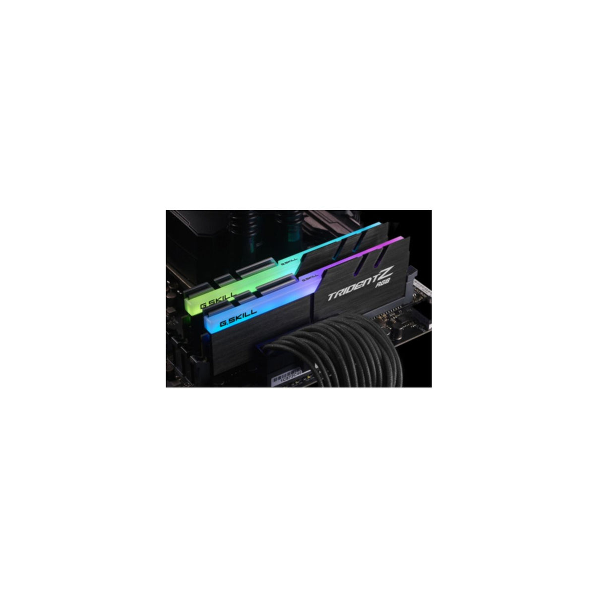 DDR4 16GB KIT 2x8GB PC 3600 G.Skill TridentZ RGB F4-3600C18D-16GTZRX AMD Edition