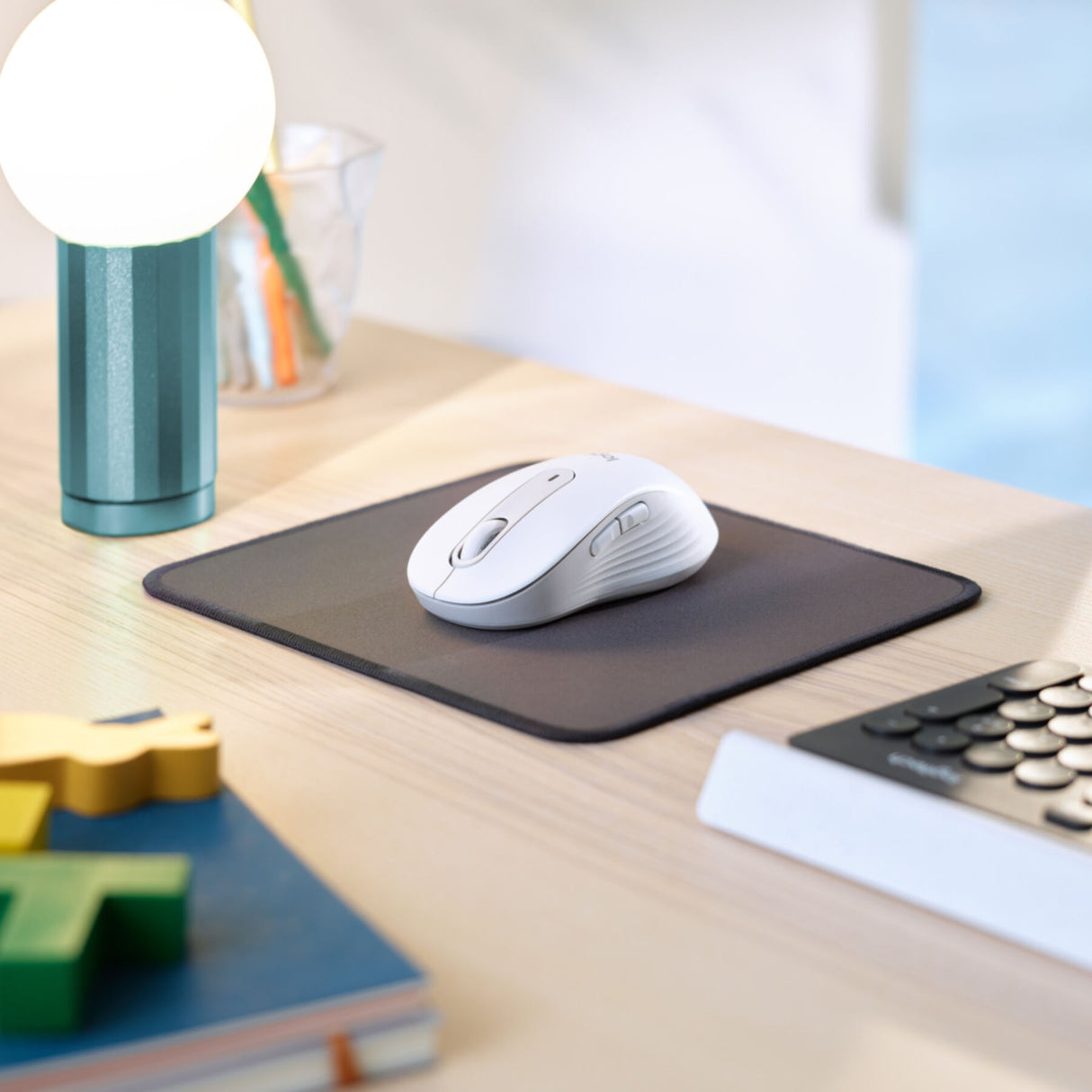 Mouse Logitech Signature M650 Business Bluetooth - weiß (910-006275)